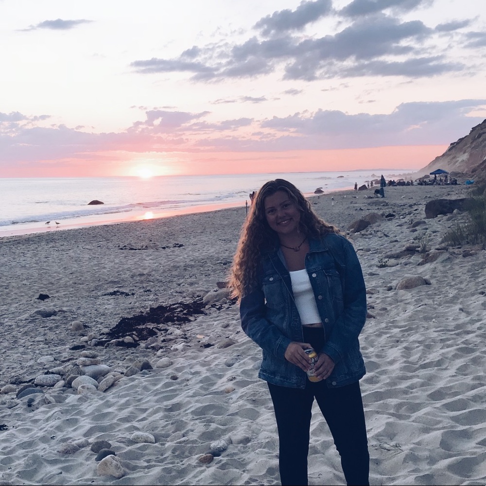 Meet your Posher, Evelyn